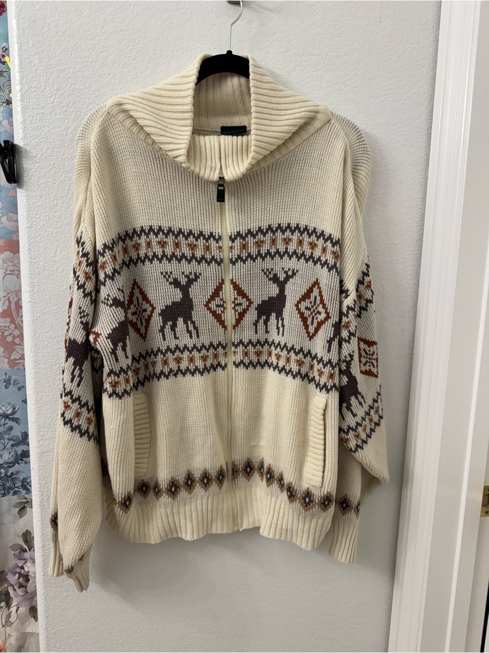 Men's Cream Zip-Up Shawl Collar Sweater with Reindeer Fair Isle Scandia Woods L